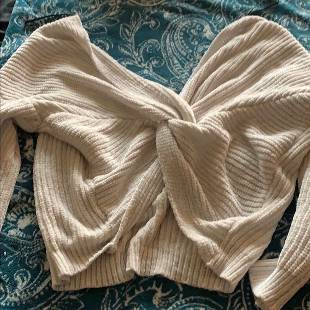 Sweater - Picture 2 of 2